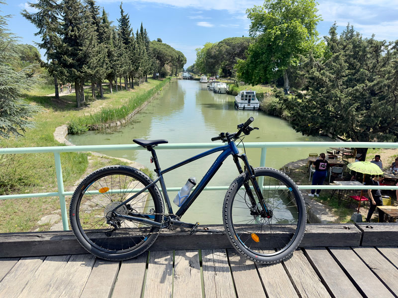 Bicycle and Canal du Midi